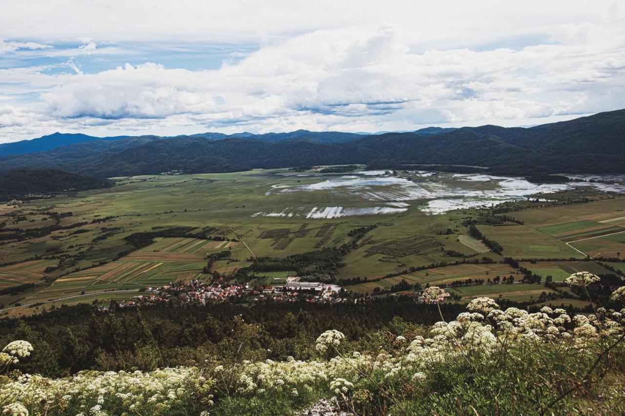 Bed and breakfast Dom Na Slivnici Cerknica